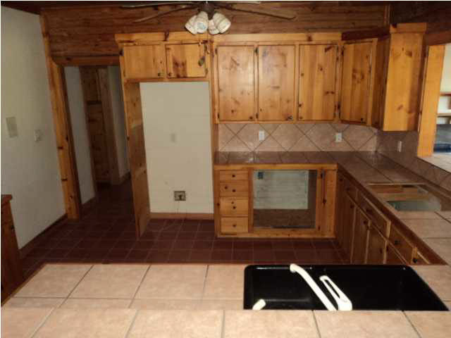 2297 Dry Grove Road Crystal Springs, MS 39059 - Photo 8 of 14 Photo 8