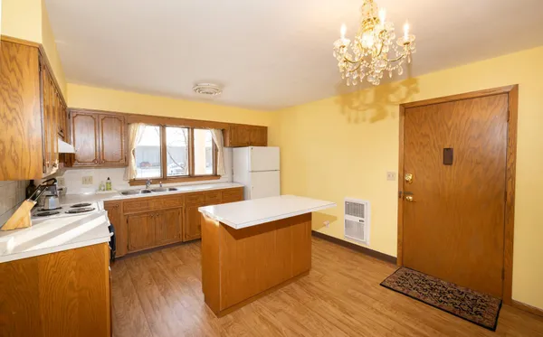 $80,000 | 813 6th Avenue North, Unit C16, Fargo, ND 58102