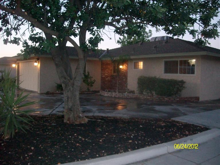 1101 Merced Street Madera, CA 93638 - Photo 2 of 26 Gallery Image 2