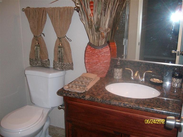 1101 Merced Street Madera, CA 93638 - Photo 17 of 26 Gallery Image 17