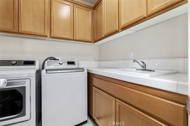 a view of a backyard with a garden and plants