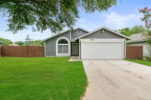 $275,000 | 8607 Ridge Mile Drive, San Antonio, TX 78239