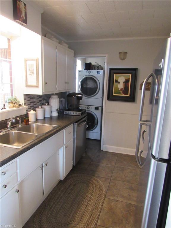 134 Jefferson Church Road King, NC 27021 - Photo 13 of 30 Gallery Image 13