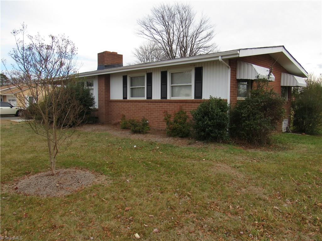 134 Jefferson Church Road King, NC 27021 - Photo 7 of 30 Gallery Image 7
