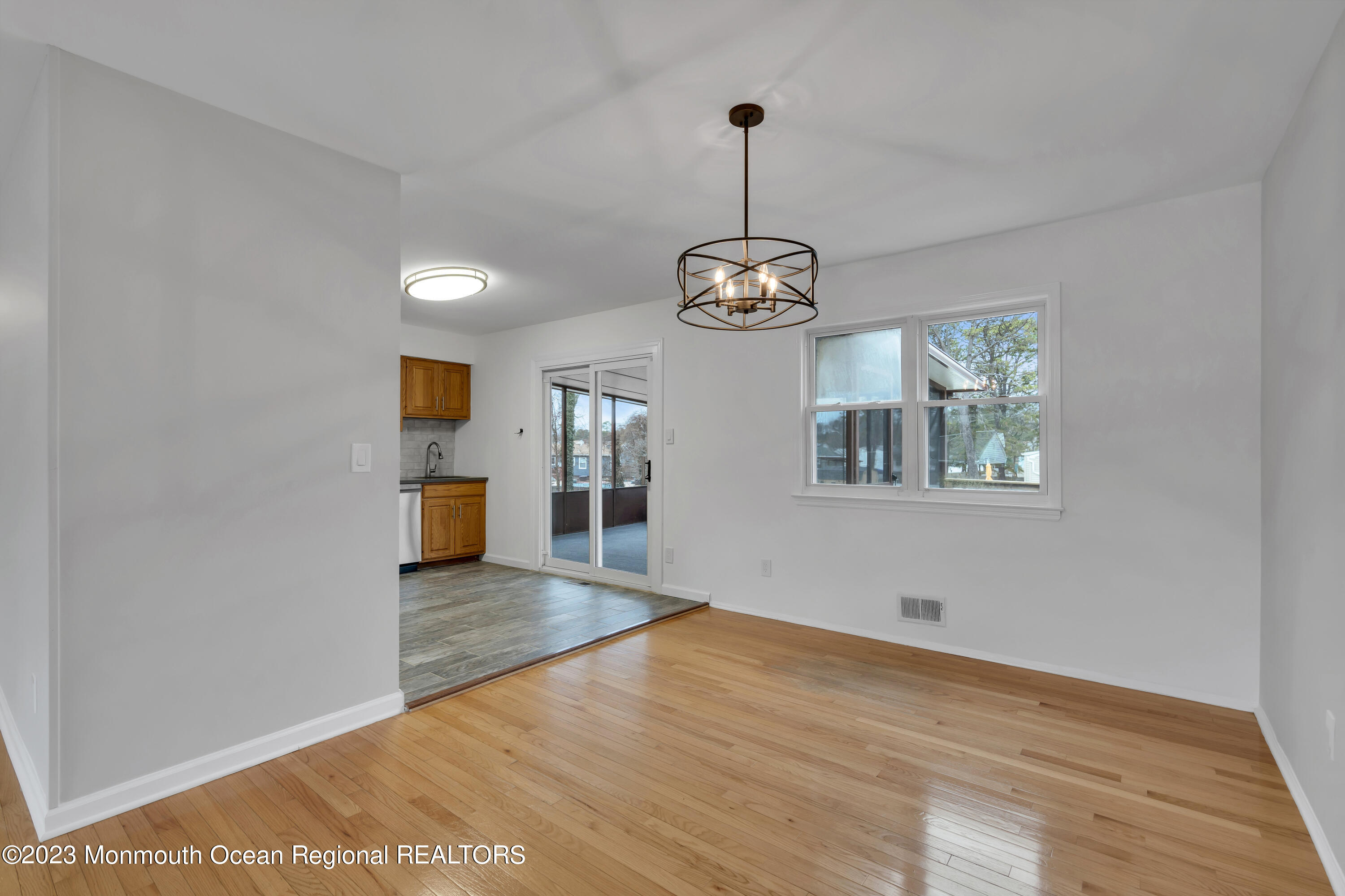 556 Mark Drive Brick, NJ 08723 - Photo 14 of 66 014_dsc08470