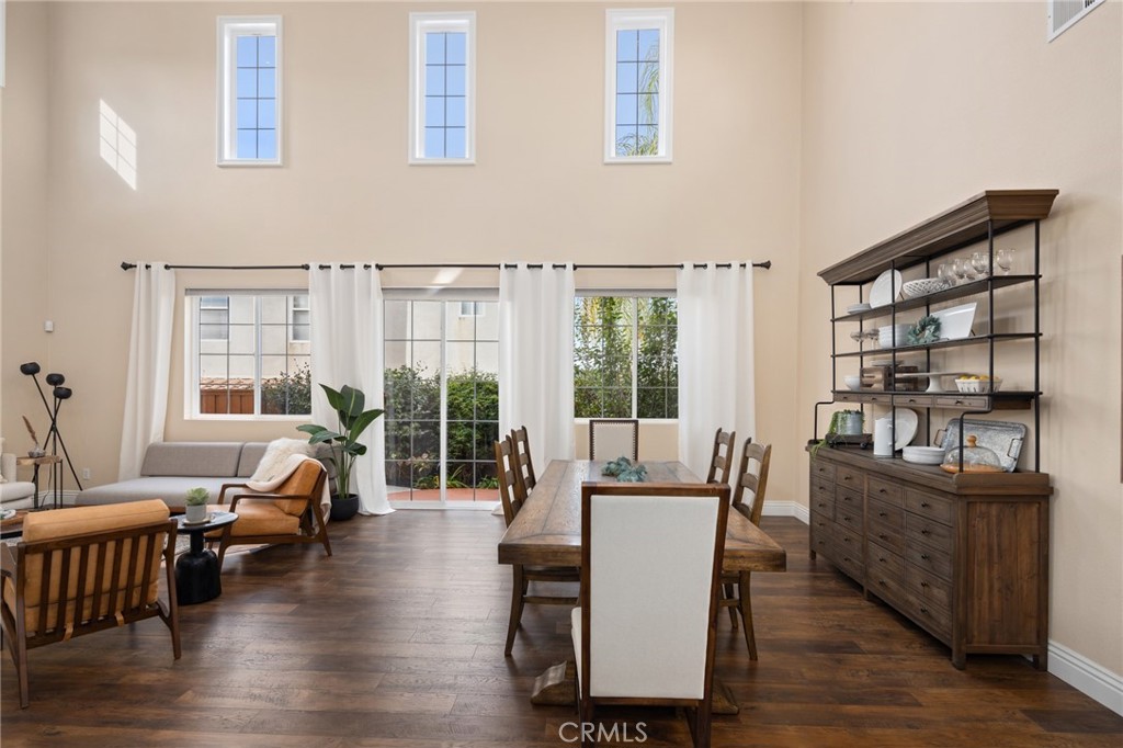 45644 Camino Rubi Temecula, CA 92592 - Photo 50 of 51 a living room with furniture and a large window