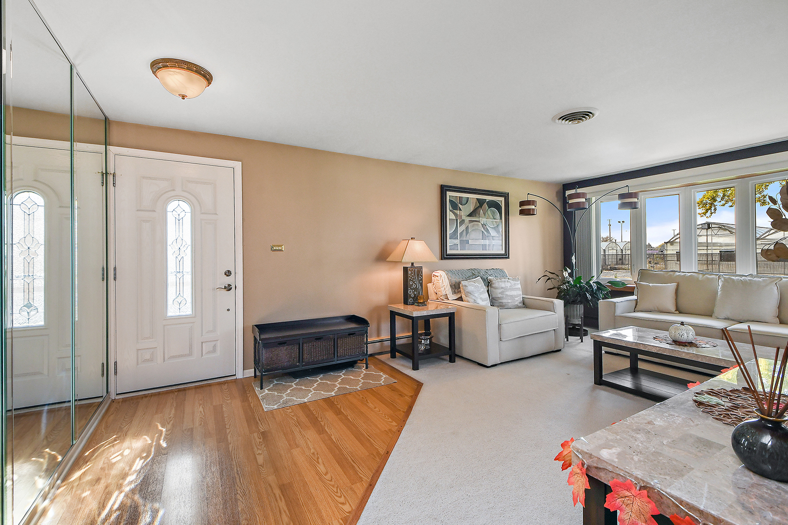 11027 Austin Avenue Chicago Ridge, IL 60415 - Photo 5 of 23 Gallery Image 5