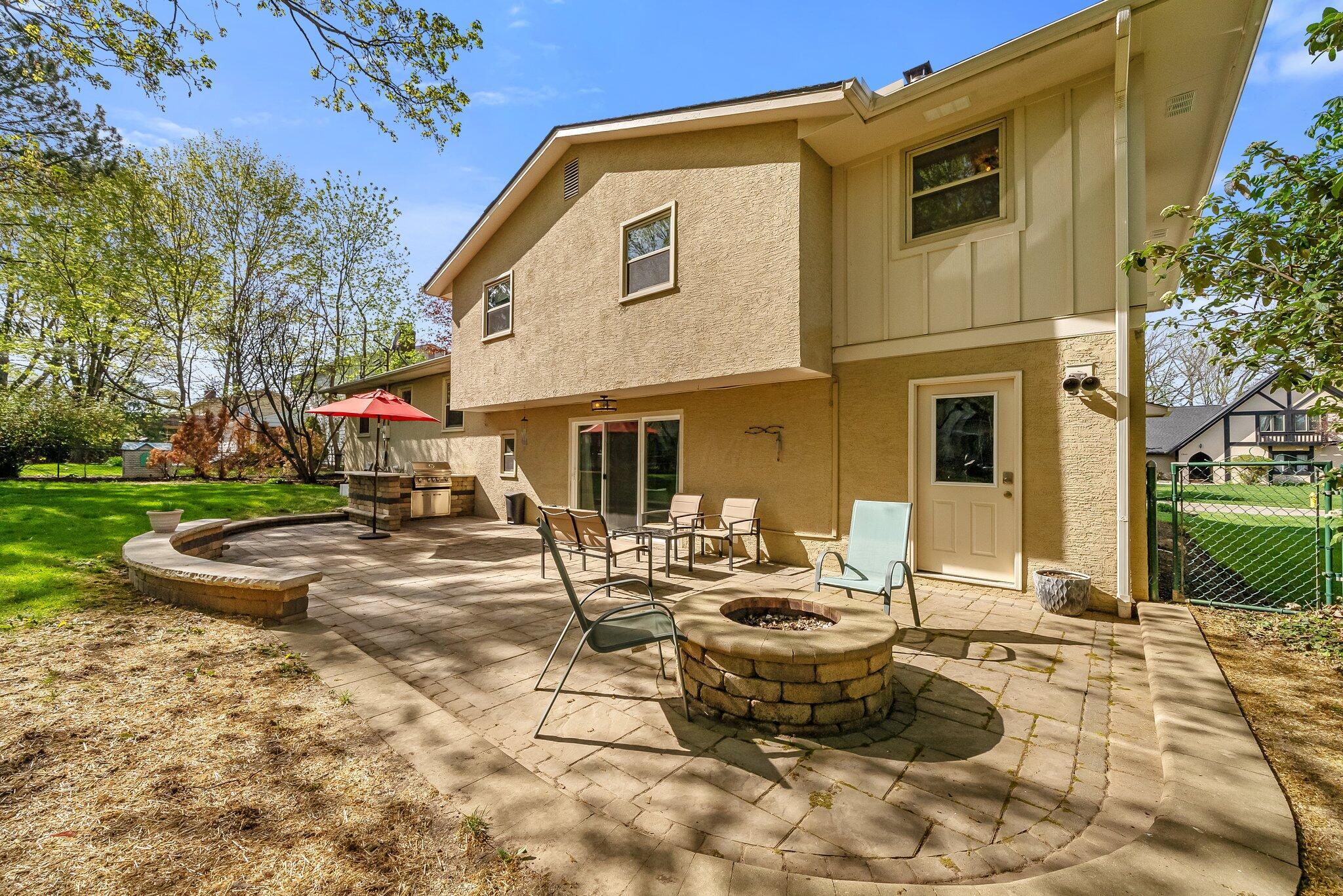 1269 Windham Road Columbus, OH 43220 - Photo 65 of 82 Patio