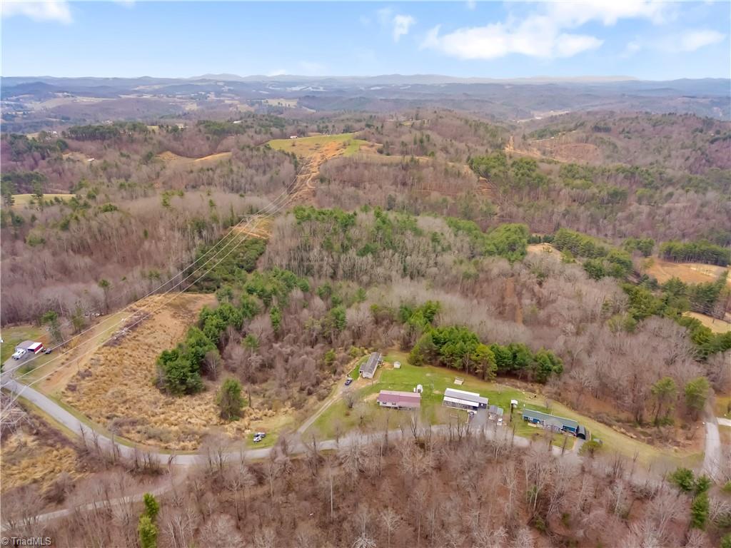 701 Lincoln Road Galax, VA 24333 - Photo 33 of 35