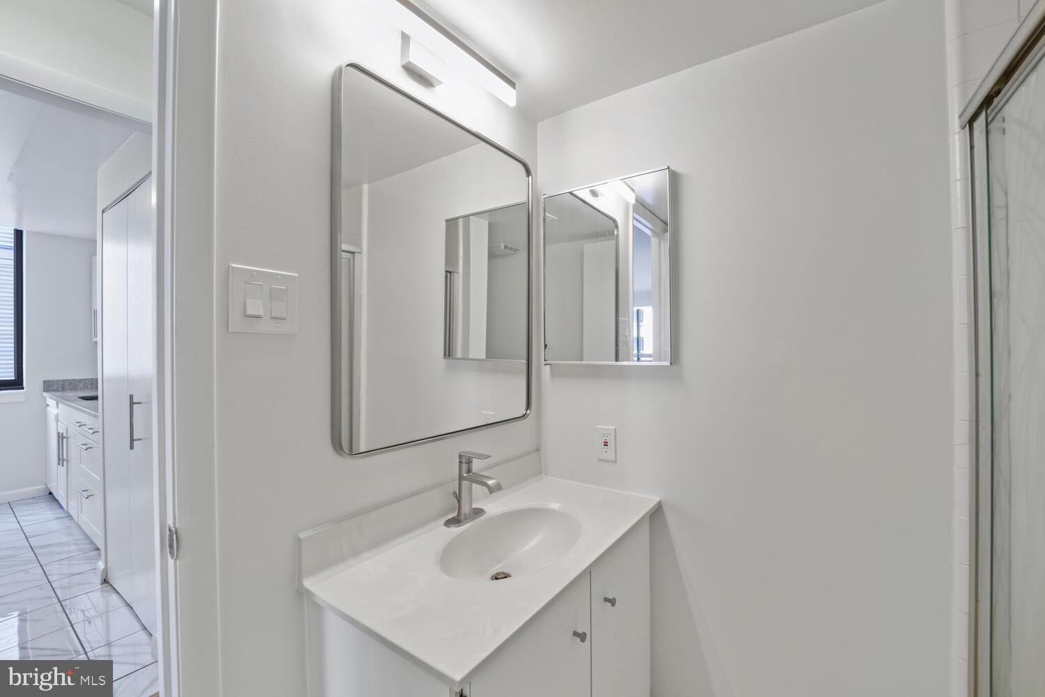 1140 23rd Street Northwest, Unit 903 Washington, DC 20037 - Photo 15 of 28 Second Bathroom