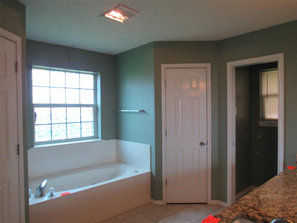 710 North Old Robinson Road Robinson, TX 76706 - Photo 8 of 14