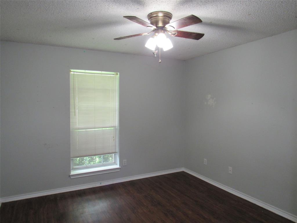 710 North Old Robinson Road Robinson, TX 76706 - Photo 9 of 14