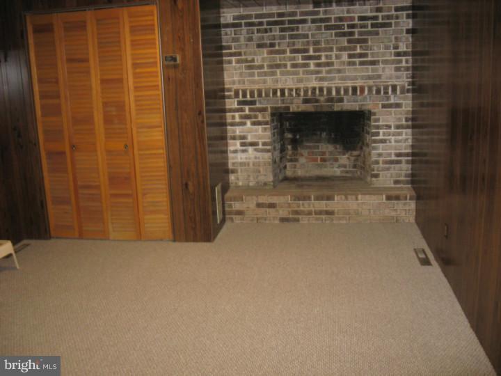 16 Club Lane Reading, PA 19607 - Photo 10 of 16 Family Room