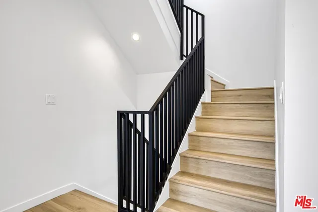 $3,900,000 | 10828 Hesby Street, North Hollywood, CA 91601