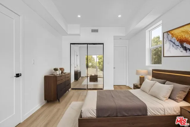 $3,900,000 | 10828 Hesby Street, North Hollywood, CA 91601