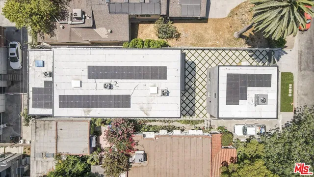 $3,900,000 | 10828 Hesby Street, North Hollywood, CA 91601