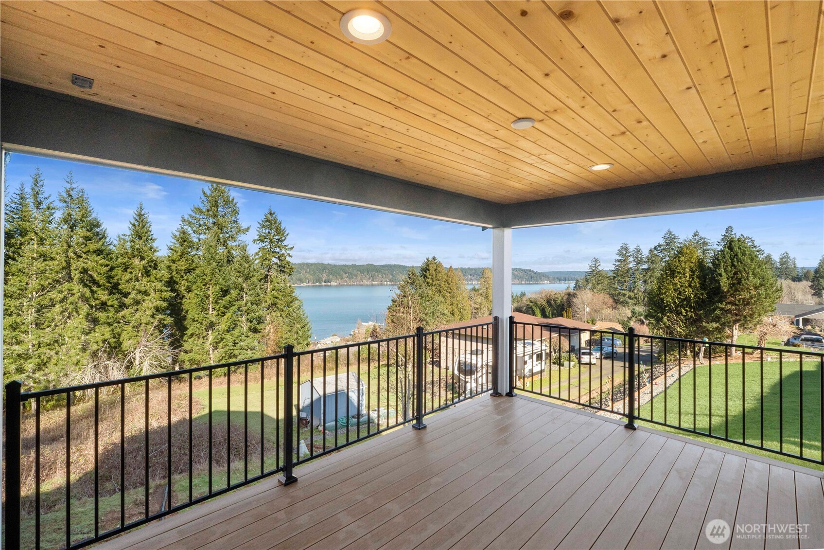 320 East 4th Street Union, WA 98592 - Photo 13 of 38 Gallery Image 13