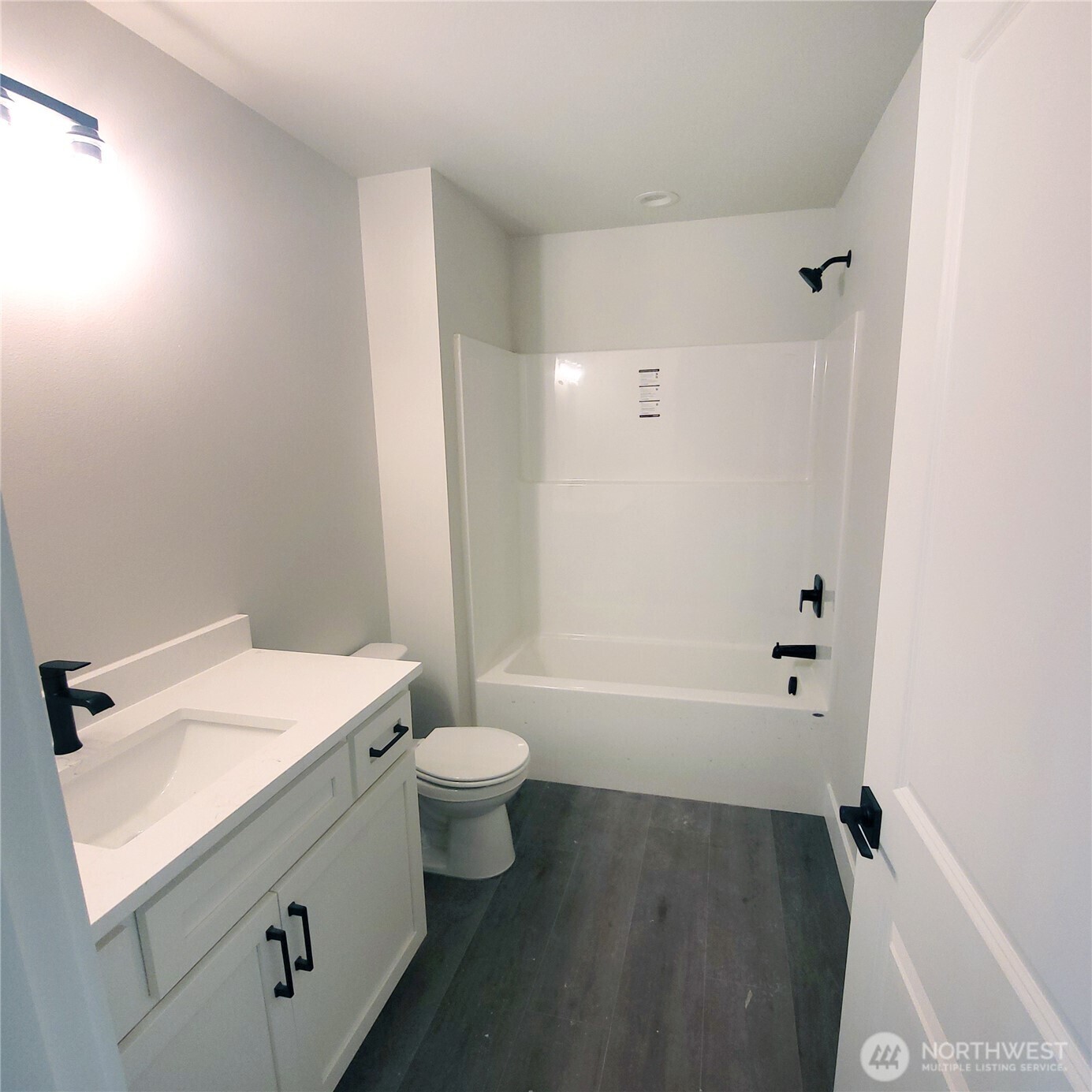 320 East 4th Street Union, WA 98592 - Photo 24 of 35 a bathroom with a sink a toilet and shower