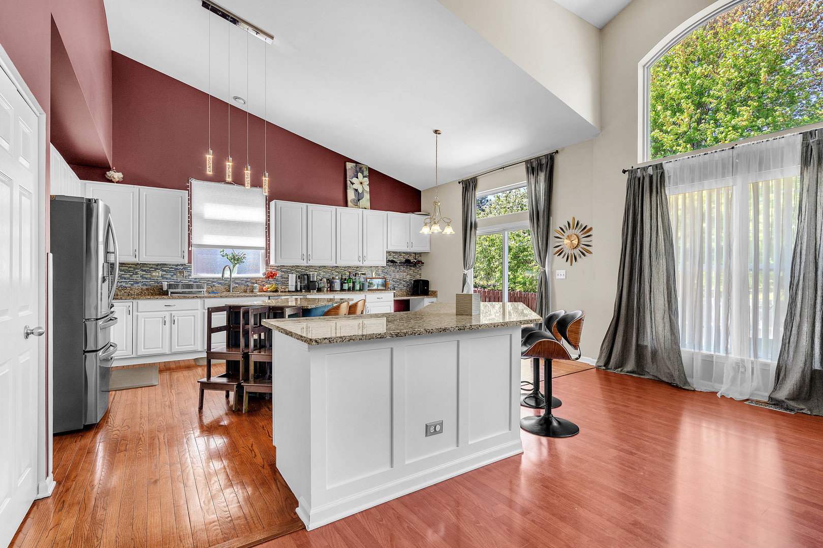 1900 Broadsmore Drive Algonquin, IL 60102 - Photo 9 of 30