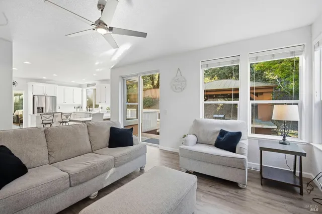 $1,199,000 | 116 Yulupa Circle, Santa Rosa, CA 95405