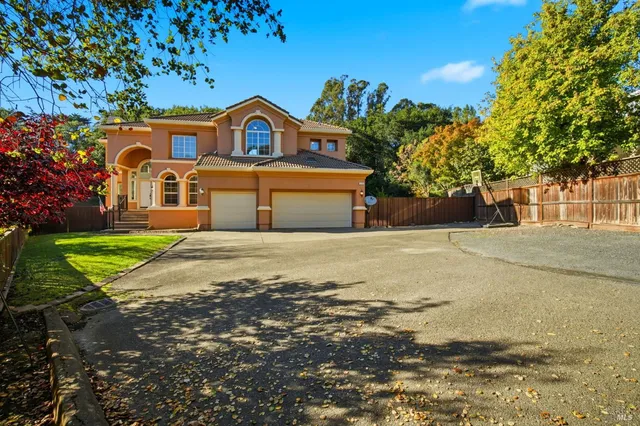 $1,199,000 | 116 Yulupa Circle, Santa Rosa, CA 95405