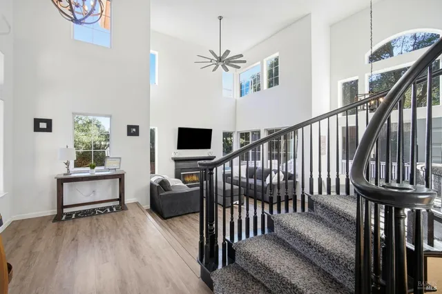 $1,199,000 | 116 Yulupa Circle, Santa Rosa, CA 95405