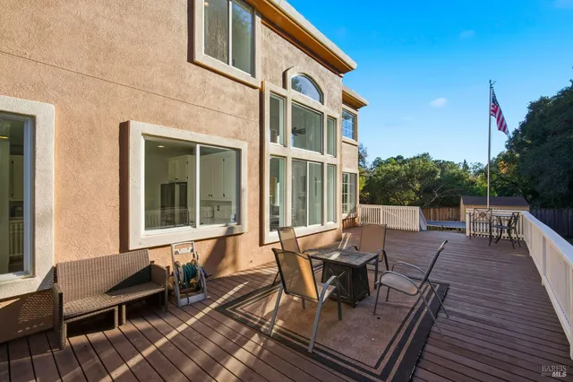 $1,199,000 | 116 Yulupa Circle, Santa Rosa, CA 95405