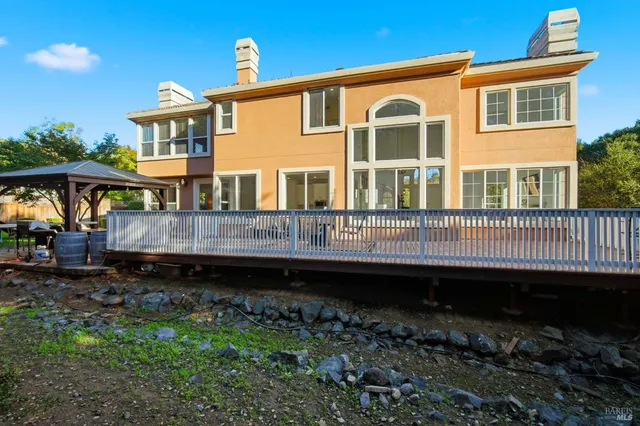 $1,199,000 | 116 Yulupa Circle, Santa Rosa, CA 95405