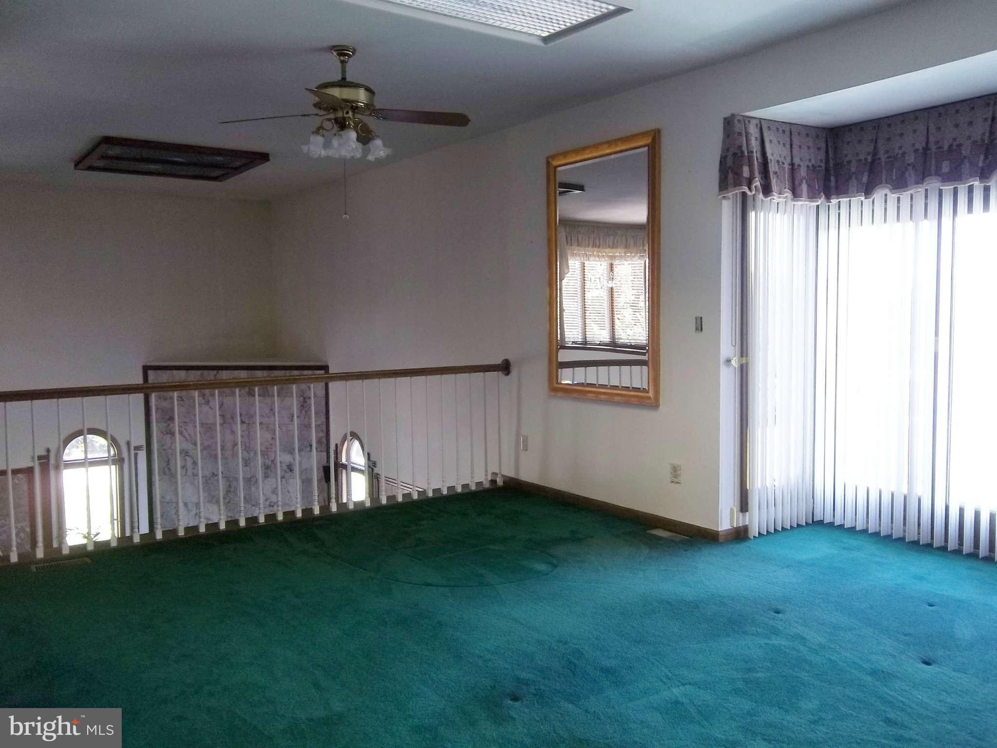 22 Adams Road Port Deposit, MD 21904 - Photo 20 of 30 Upstairs Sitting Rm with balcony