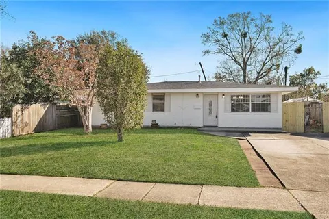 $270,000 | 2450 Roosevelt Boulevard, Kenner, LA 70062
