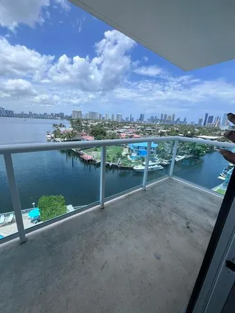 $279,000 | 2841 Northeast 163rd Street, Unit 901, North Miami Beach, FL 33160
