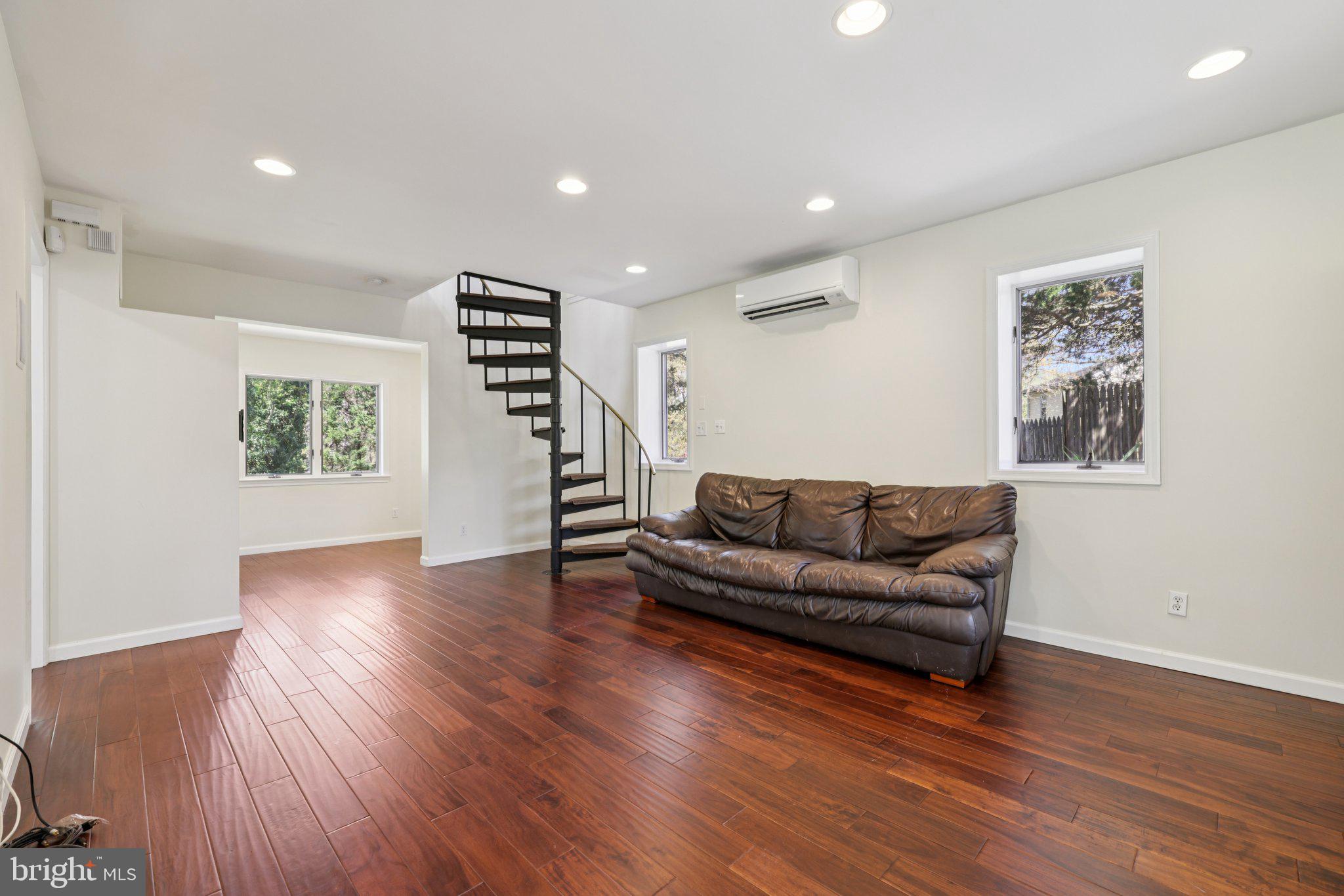 2921 Duvall Road Burtonsville, MD 20866 - Photo 23 of 58