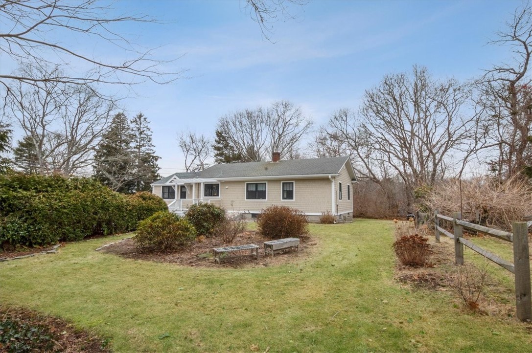 2 Simms Street Westerly, RI 02891 - Photo 3 of 20