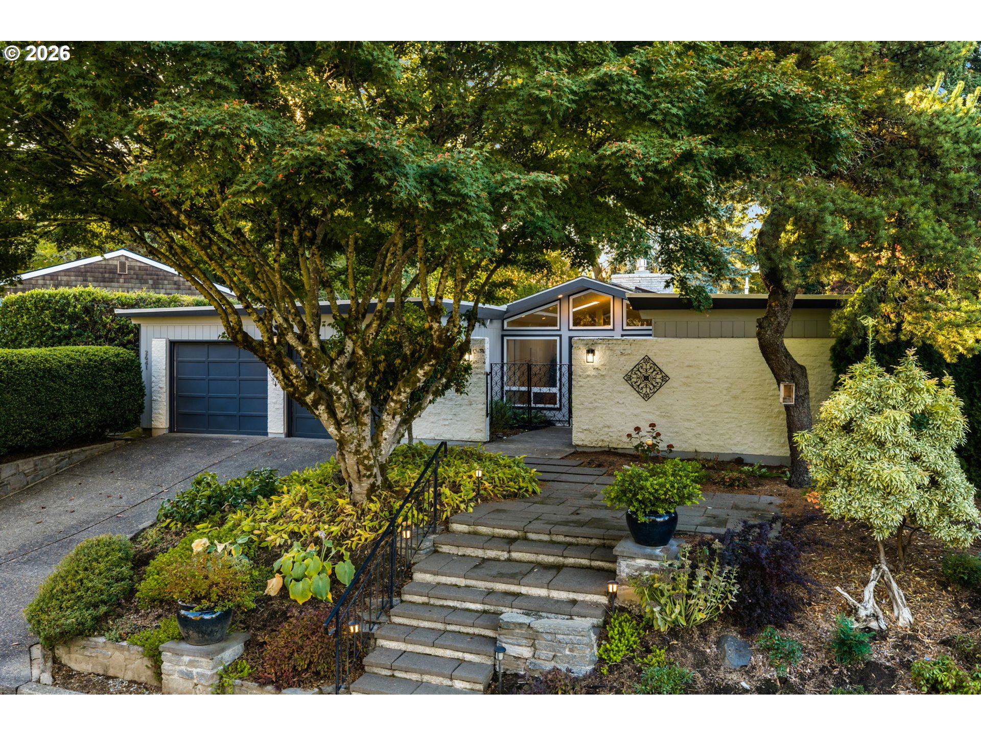 2641 Southwest Ridge Drive Portland, OR 97219 - Photo 44 of 44 Gallery Image 44