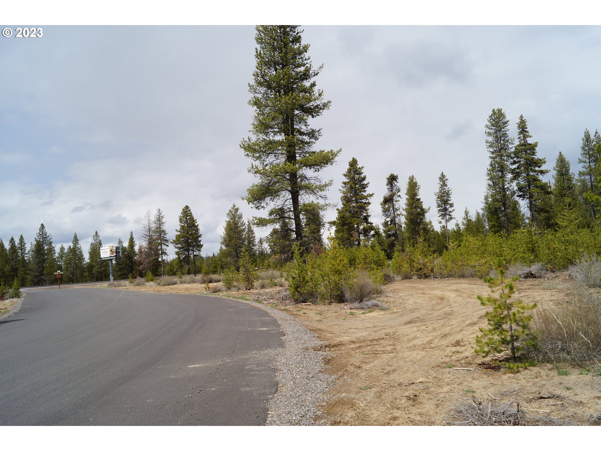 52790 Drafter Road La Pine, OR 97739 - Photo 4 of 7 Gallery Image 4