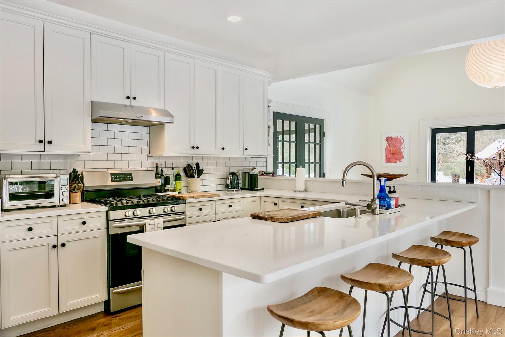 70 South Country Road Bellport, NY 11713 - Photo 13 of 35