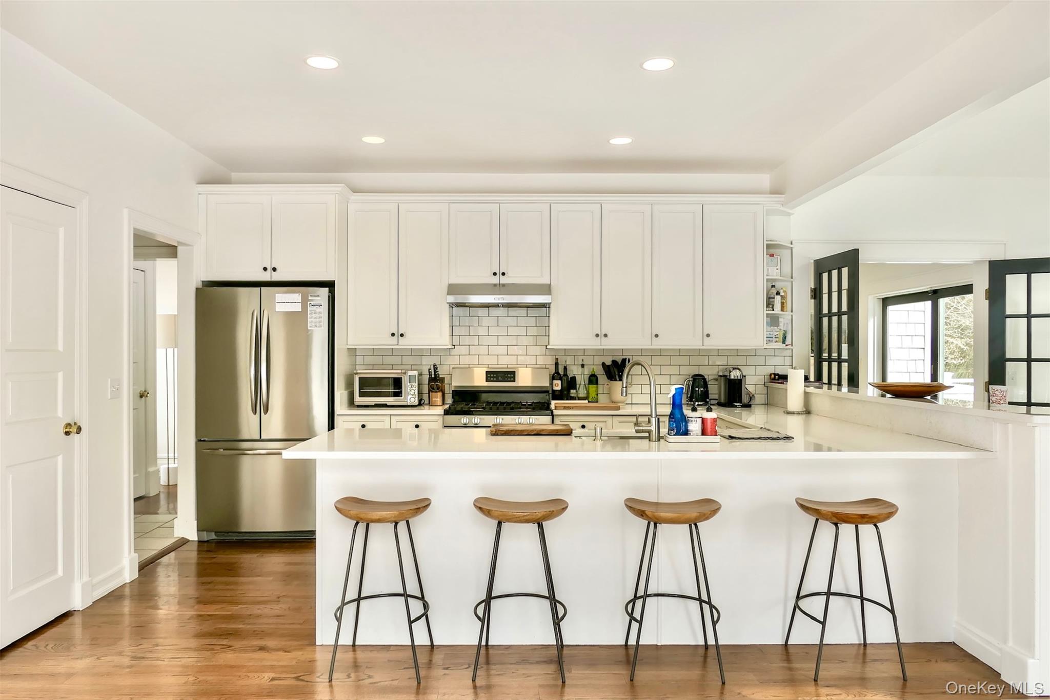 70 South Country Road Bellport, NY 11713 - Photo 14 of 35