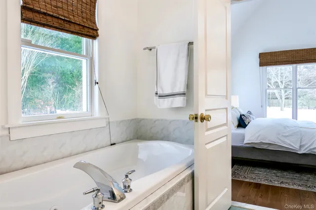 $65,000 | 70 South Country Road, Bellport, NY 11713