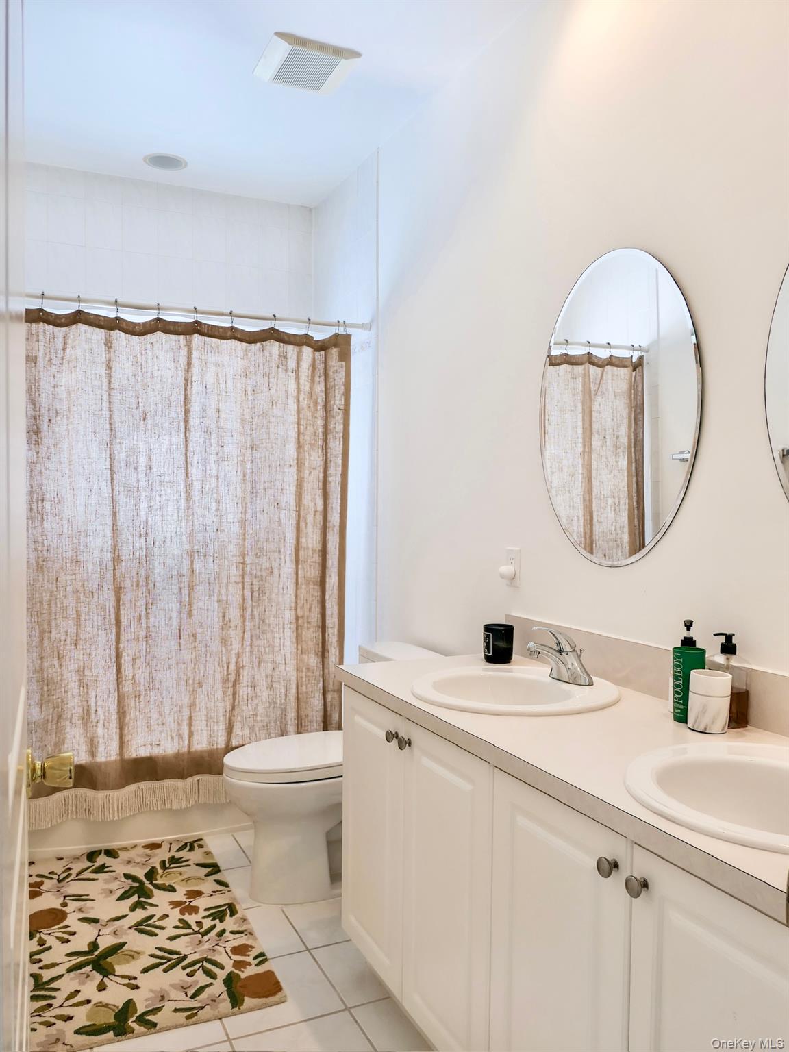 70 South Country Road Bellport, NY 11713 - Photo 22 of 35