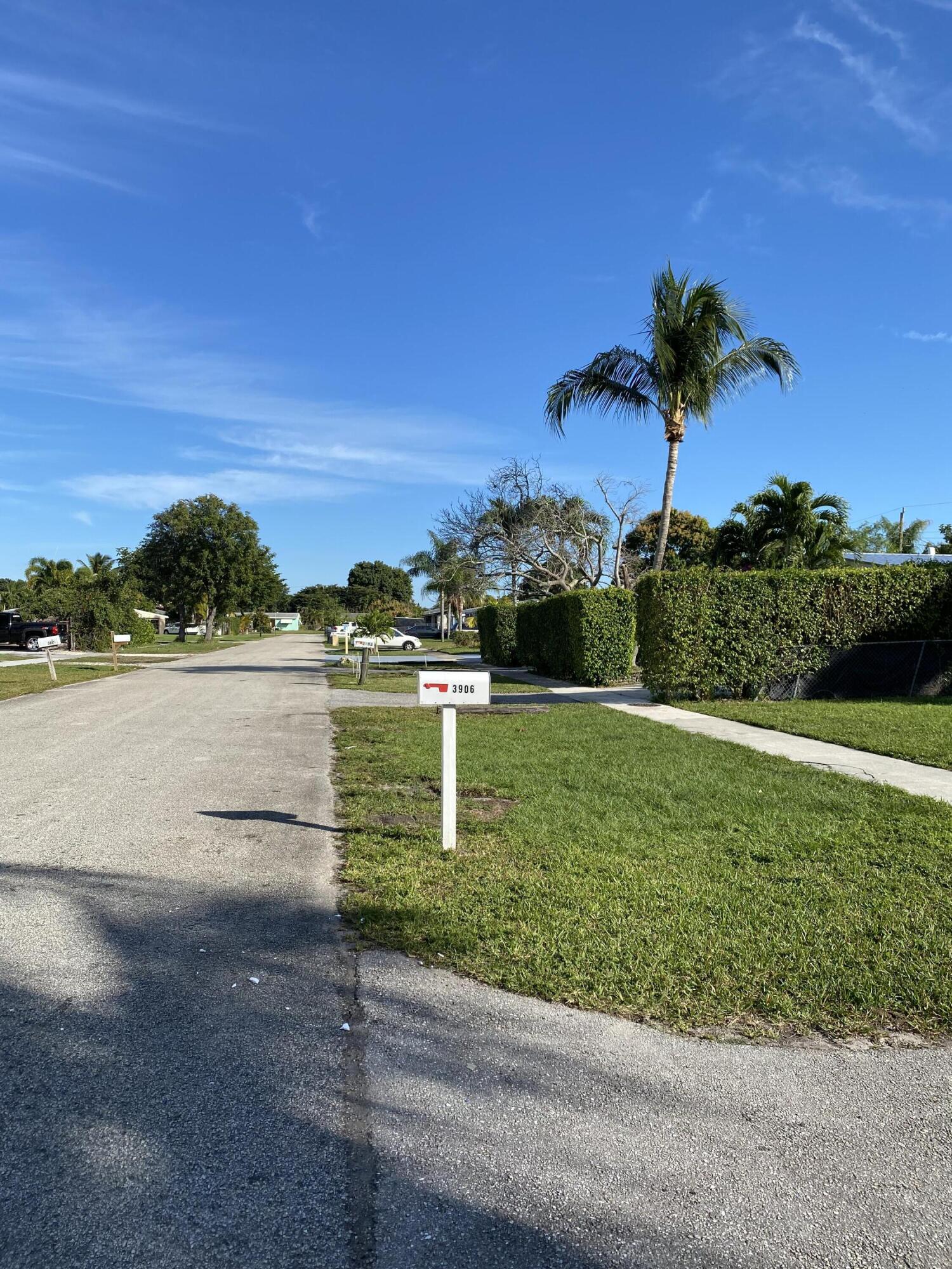 3906 Nowata Road Lake Worth, FL 33462 - Photo 24 of 34 IMG_0813