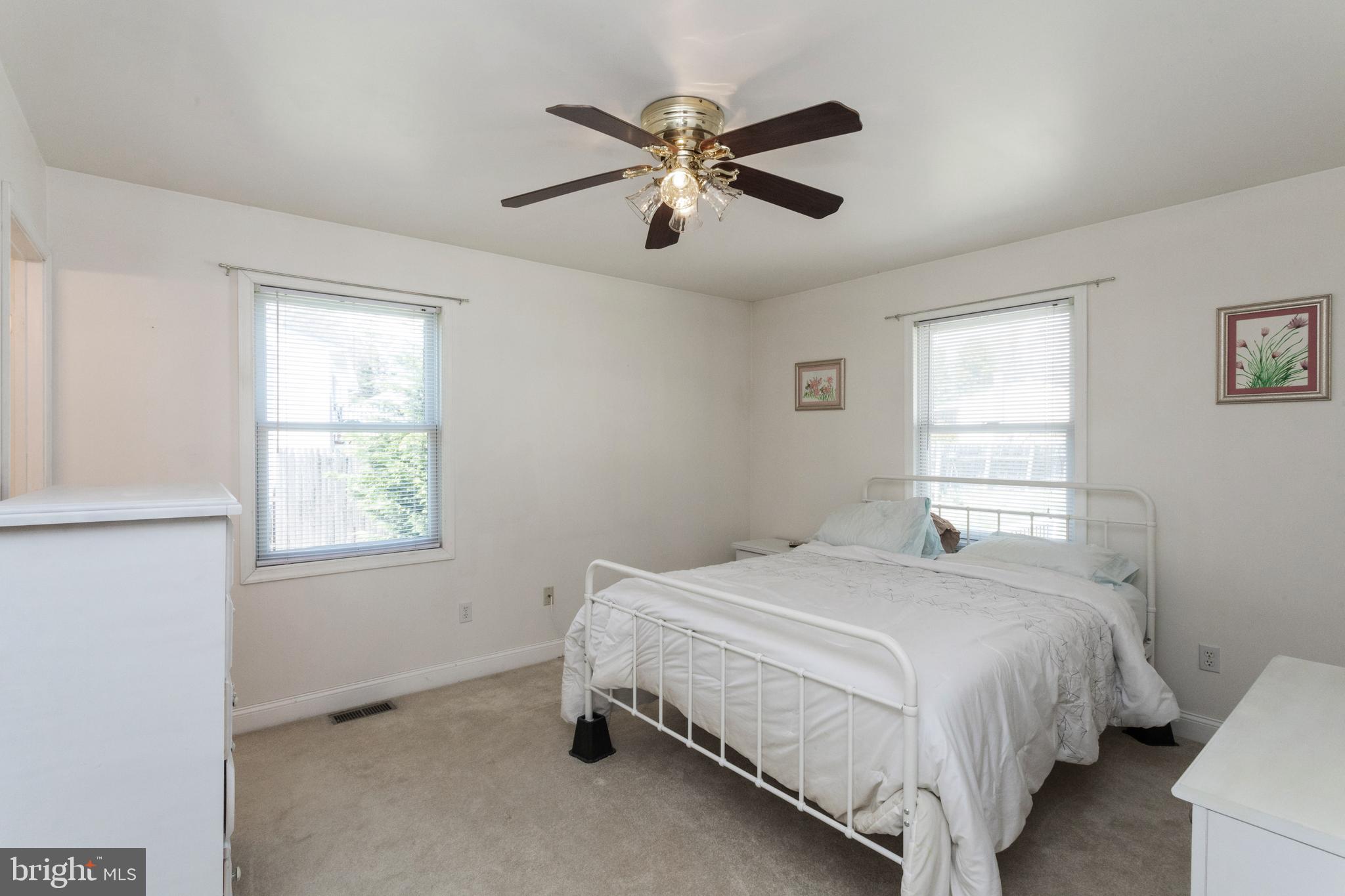 335 Sassafras Road Baltimore, MD 21221 - Photo 17 of 34
