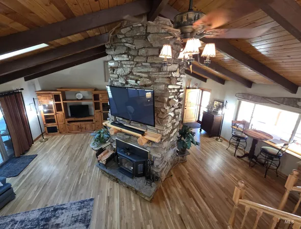 $1,800,000 | 3193 Highway 21, Boise, ID 83716