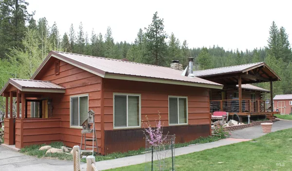 $1,800,000 | 3193 Highway 21, Boise, ID 83716