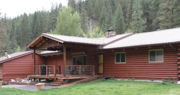 $1,800,000 | 3193 Highway 21, Boise, ID 83716