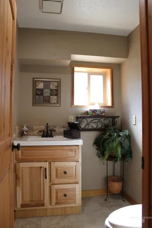 $1,800,000 | 3193 Highway 21, Boise, ID 83716