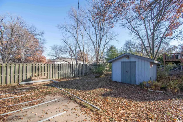 $320,000 | 3415 Trail Road, Lawrence, KS 66049