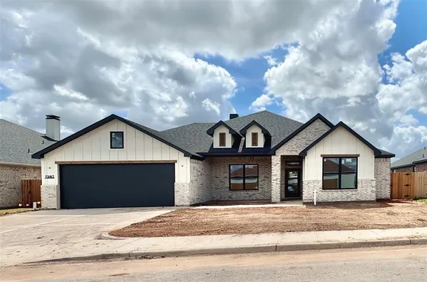 $457,500 | 5102 Fernie Street, Abilene, TX 79606
