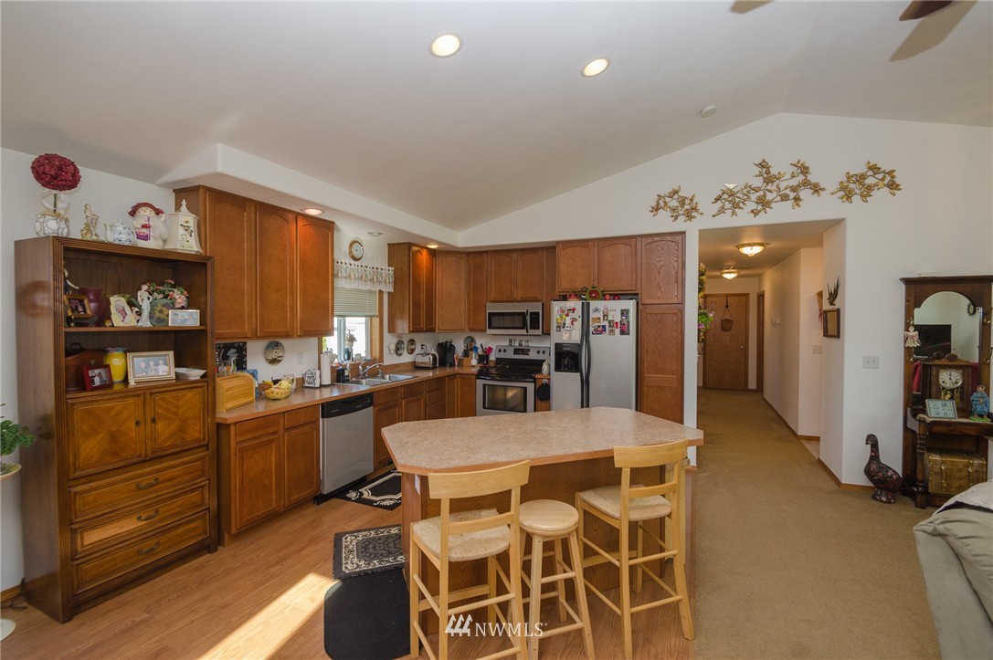 17 Godfrey Road Mossyrock, WA 98564 - Photo 6 of 23 Gallery Image 6