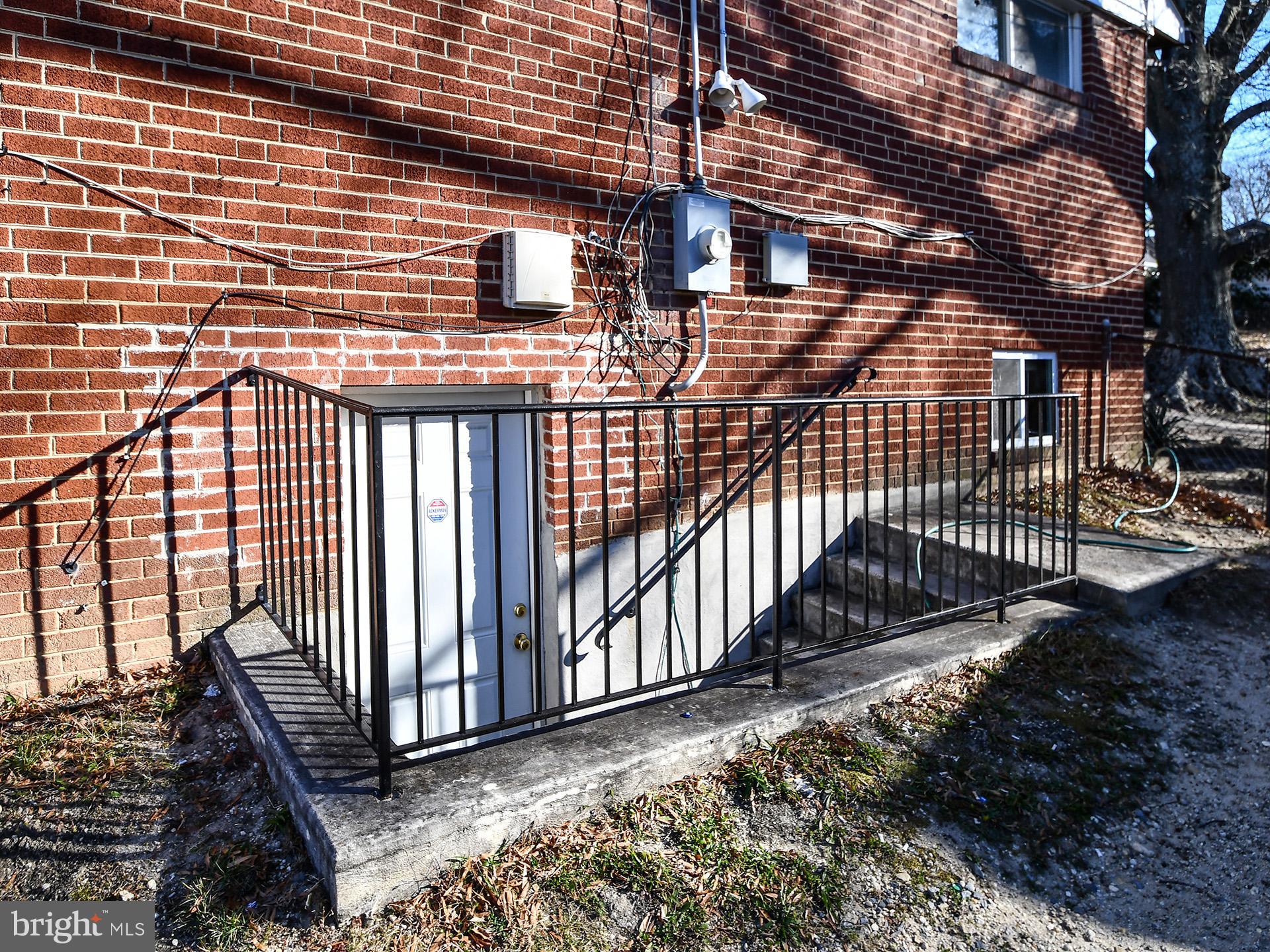 2308 Senator Avenue District Heights, MD 20747 - Photo 4 of 66