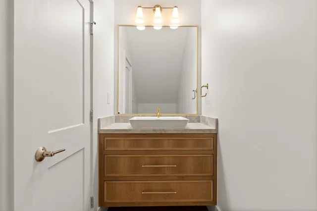 $1,299,999 | 710 Waverly Street, Unit D, Houston, TX 77007